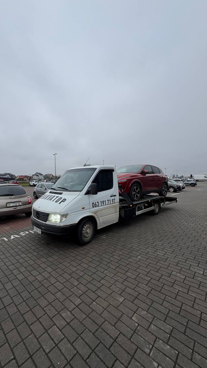 Евакуатор у Львові - терміновий виїзд